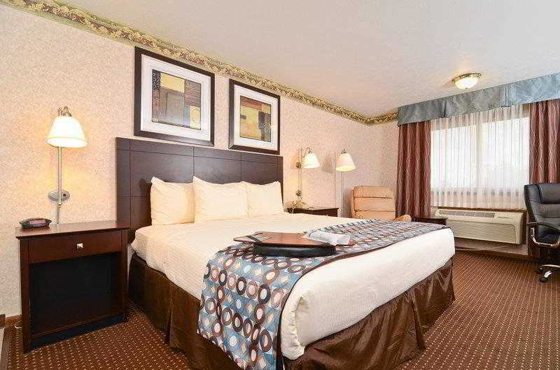 Baymont By Wyndham Danville Il Bagian luar foto