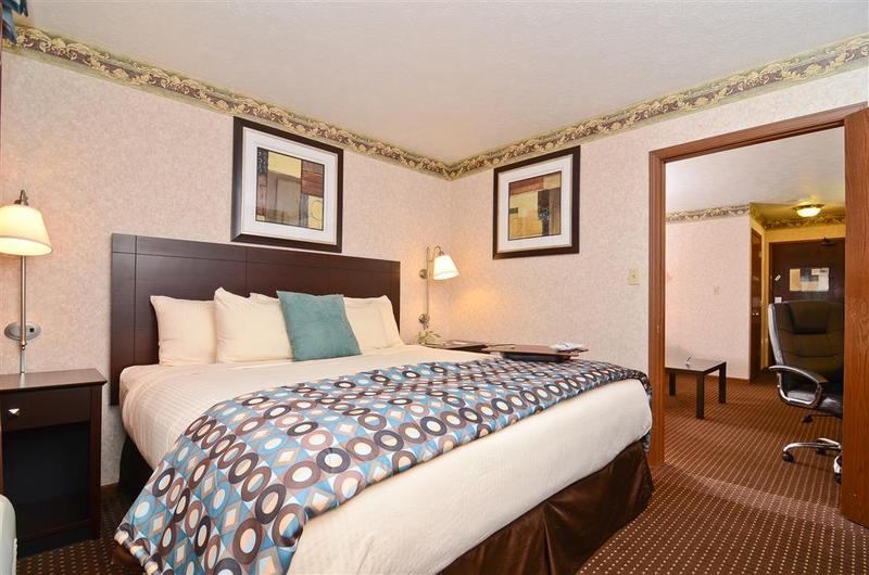 Baymont By Wyndham Danville Il Bagian luar foto